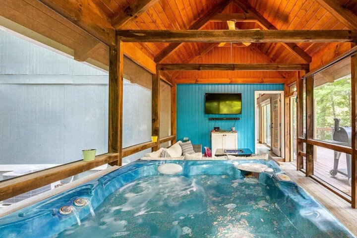 House in Old Fort, US