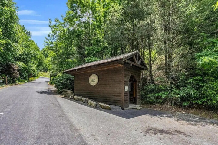 House in Old Fort, US