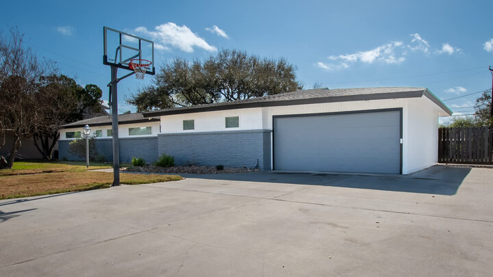 House in Corpus Christi, US