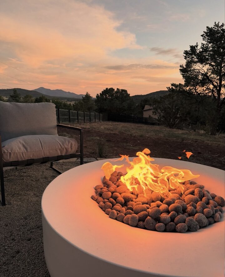 Cabin in Williams, US