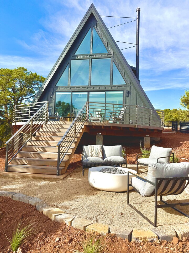 Cabin in Williams, US