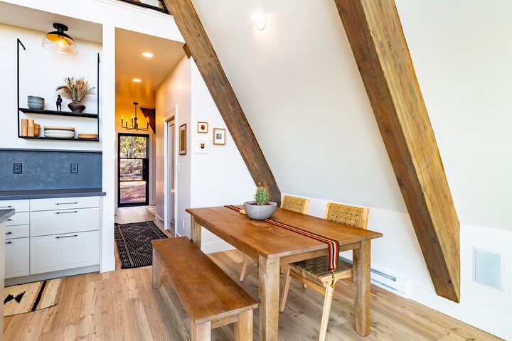 Cabin in Williams, US