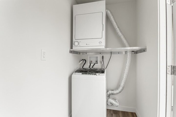 Apartment in Simi Valley, US