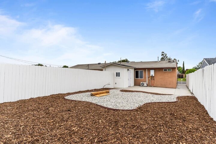 Apartment in Simi Valley, US