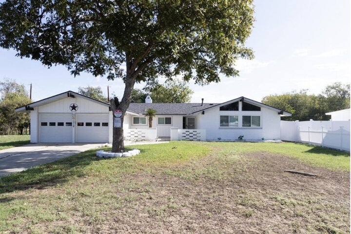 Home in San Antonio, US