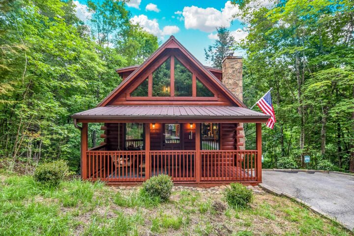 Cabin in Pigeon Forge, US