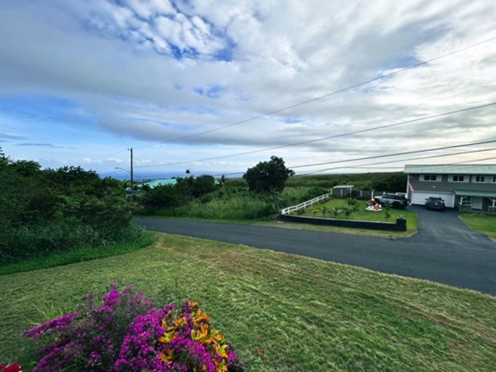 House in Naalehu, US