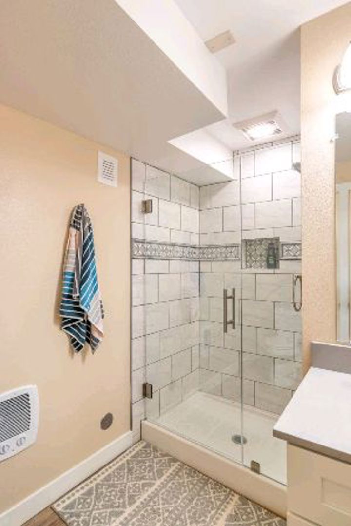 Basement in Portland, US