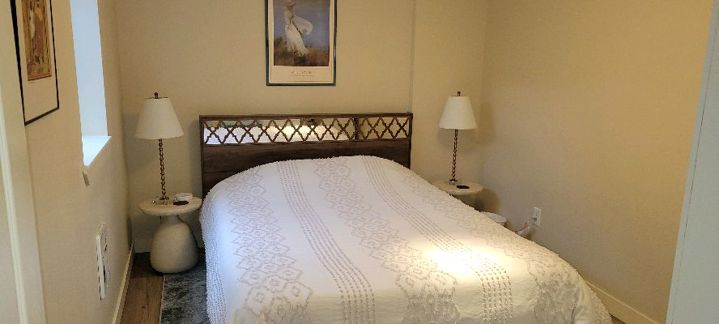 Basement in Portland, US