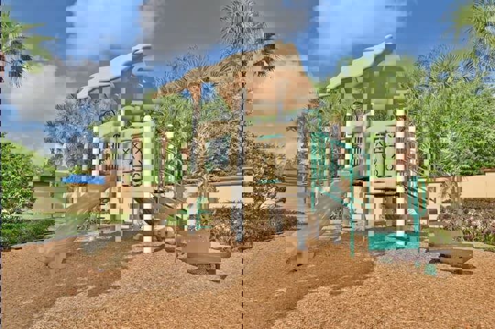 Townhouse in Davenport, US