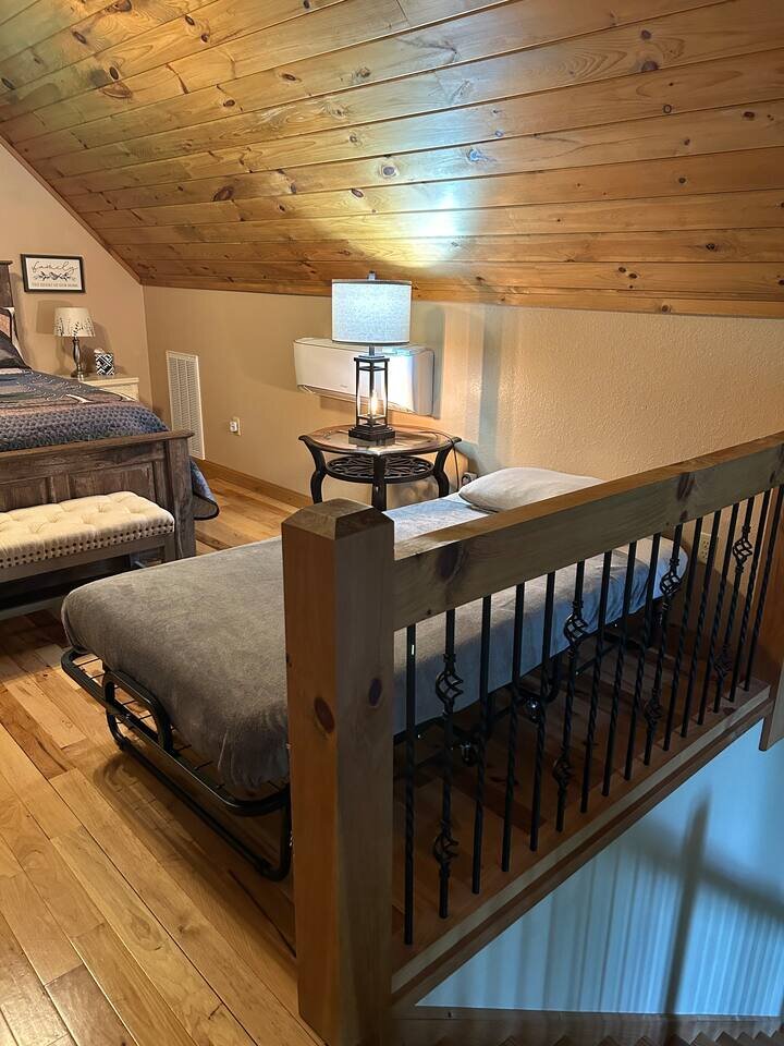 Cabin in Bryson City, US