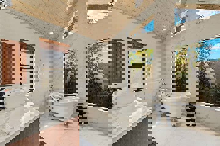 Home in Cape Coral, US