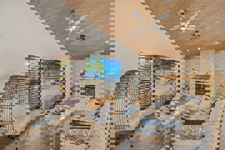 Home in Cape Coral, US