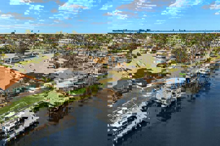 Home in Cape Coral, US