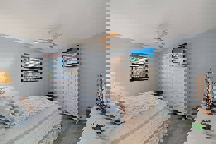 Home in Cape Coral, US