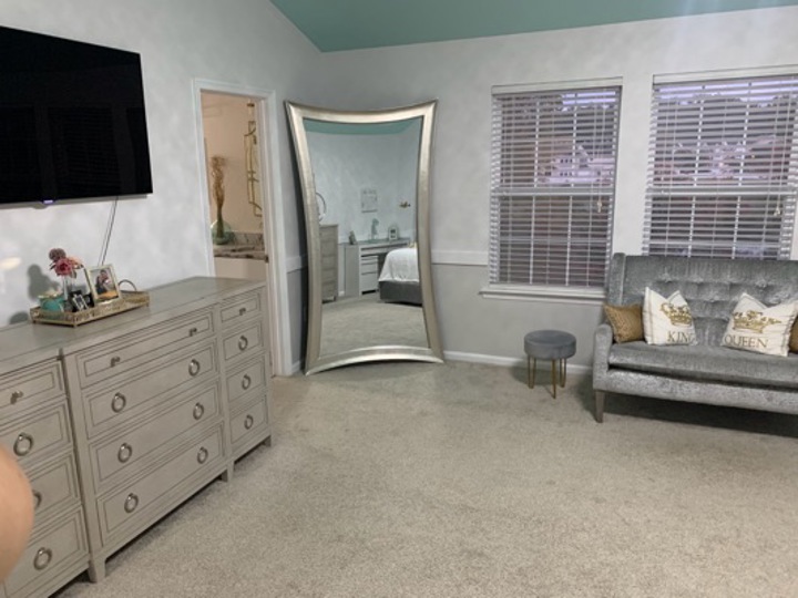 House in Suffolk, US