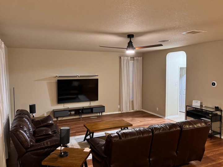 House in Converse, US