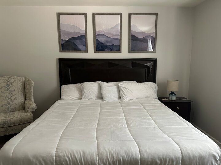 Rental unit in St Robert, US