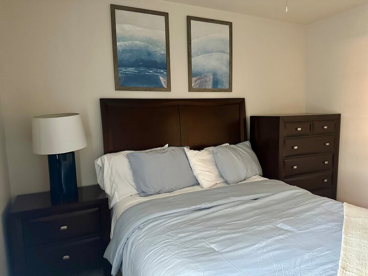 Rental unit in St Robert, US