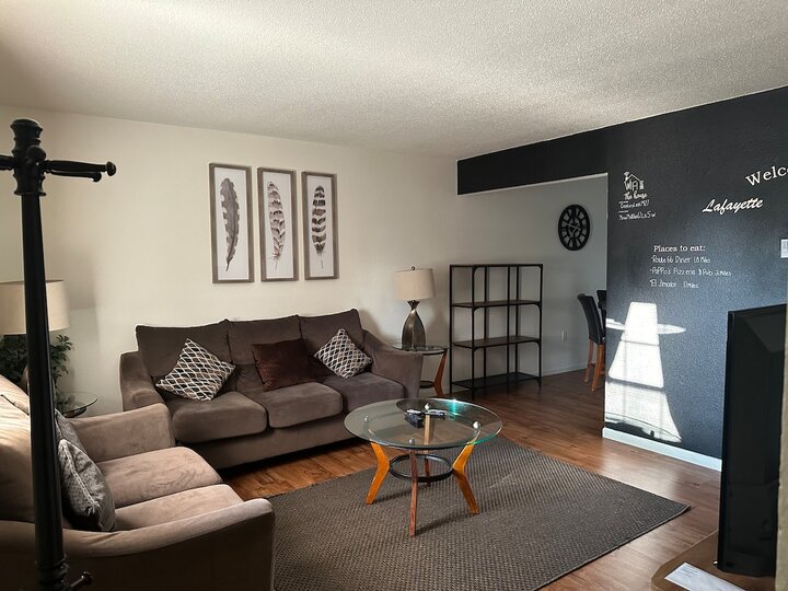 Rental unit in St Robert, US