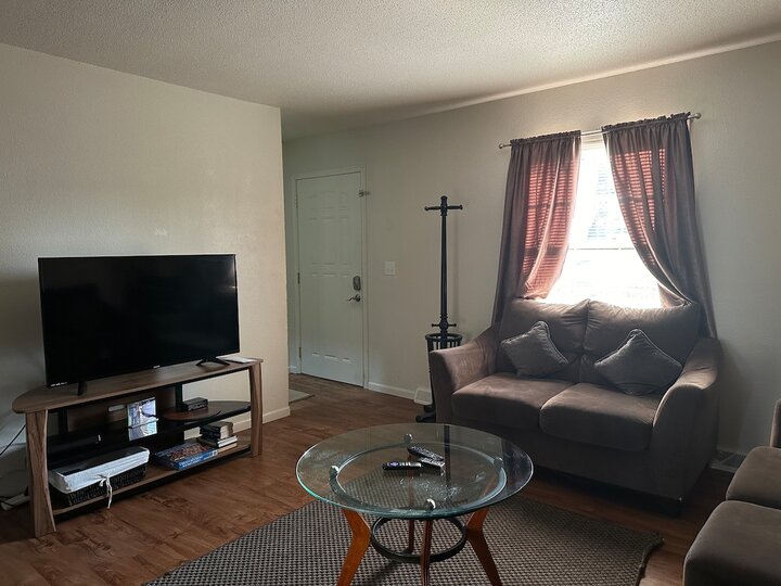 Rental unit in St Robert, US