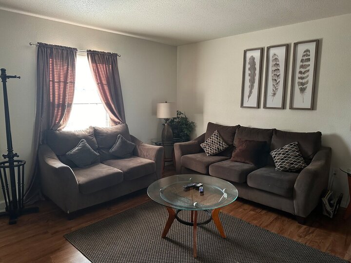 Rental unit in St Robert, US