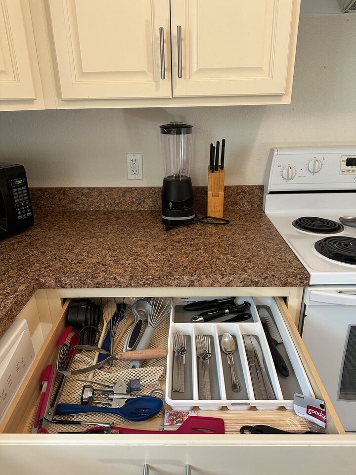 Rental unit in St Robert, US