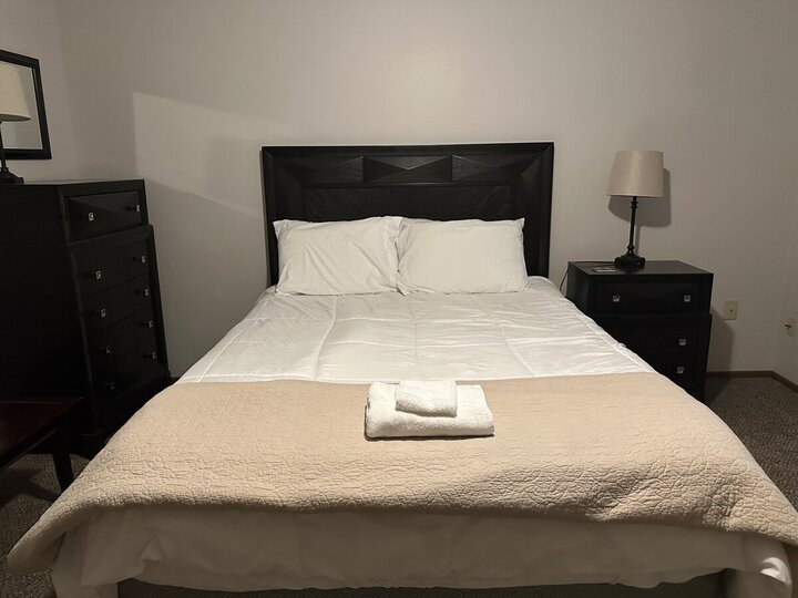 Rental unit in St Robert, US