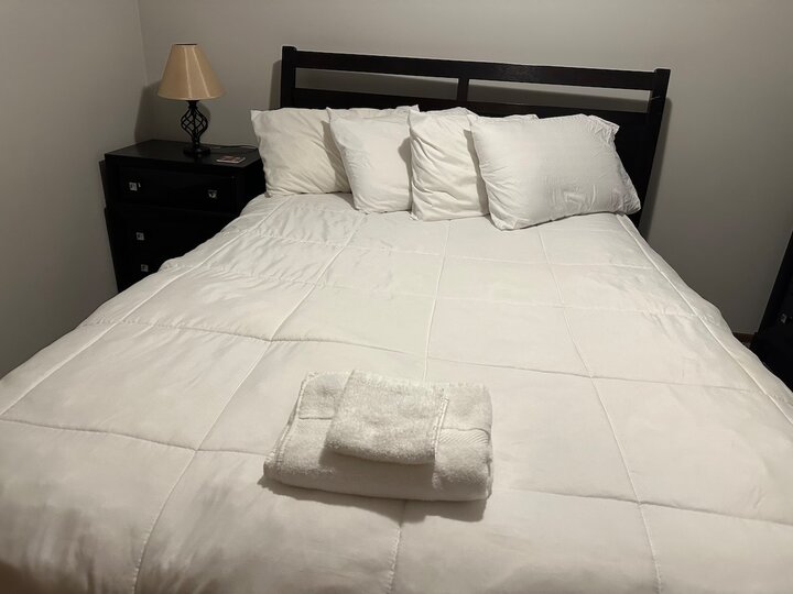 Rental unit in St Robert, US