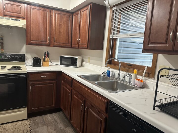 Rental unit in St Robert, US