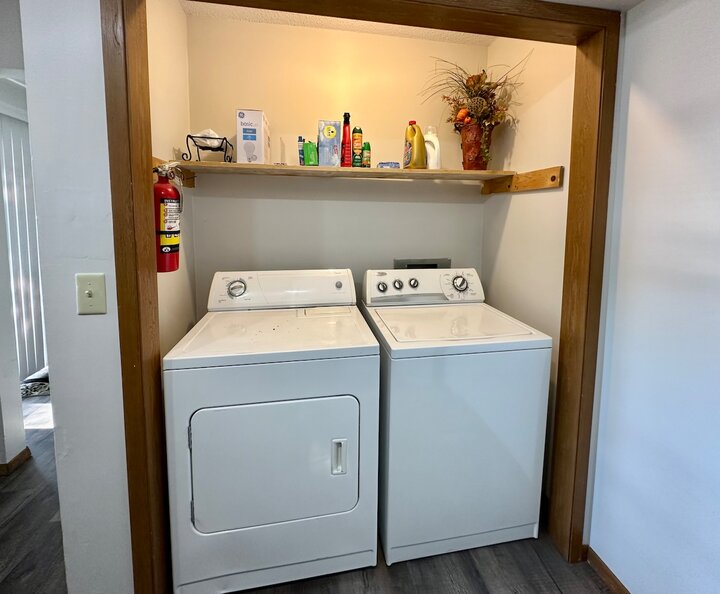 Rental unit in St Robert, US