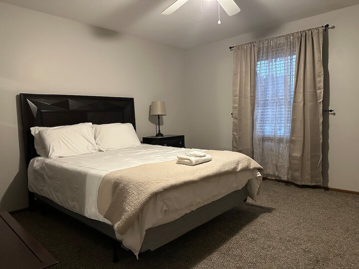 Rental unit in St Robert, US