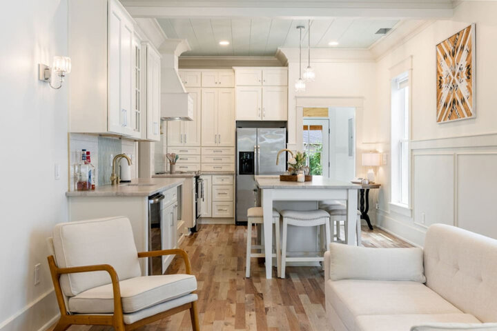 House in New Albany, US