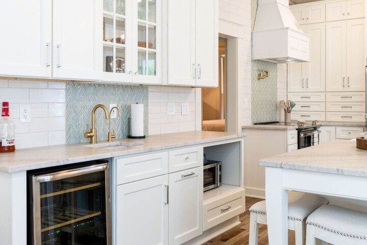 House in New Albany, US