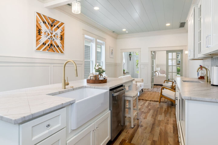 House in New Albany, US