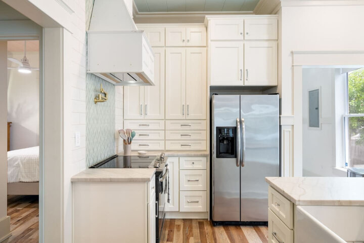 House in New Albany, US