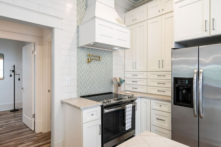 House in New Albany, US