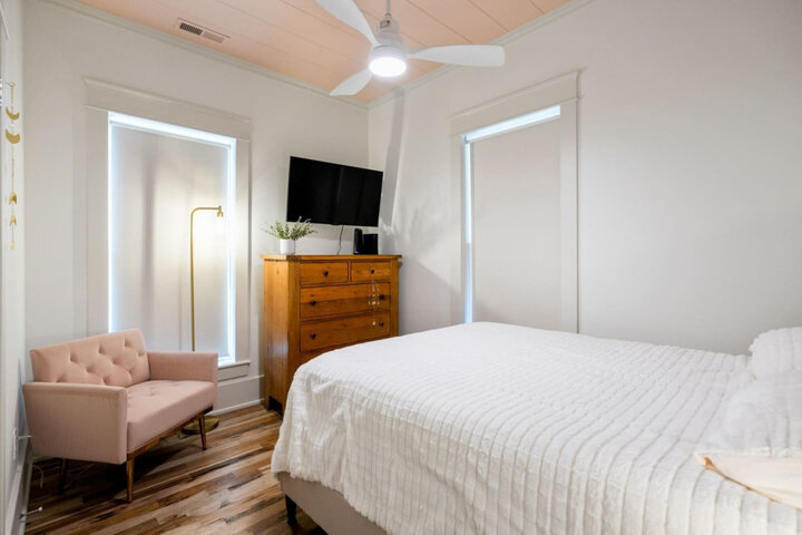 House in New Albany, US