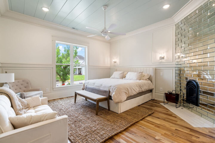 House in New Albany, US