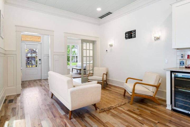 House in New Albany, US