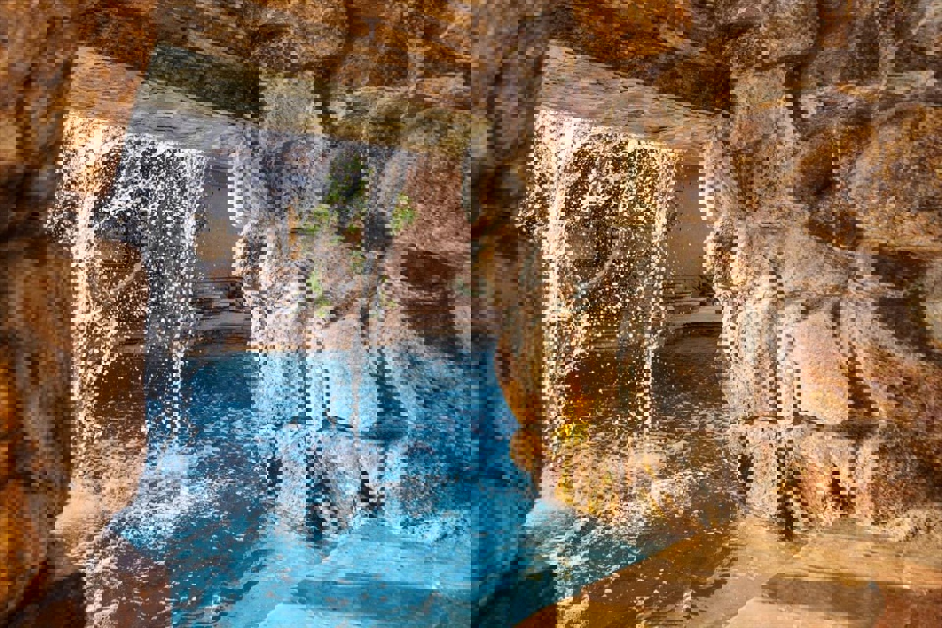 Image 0